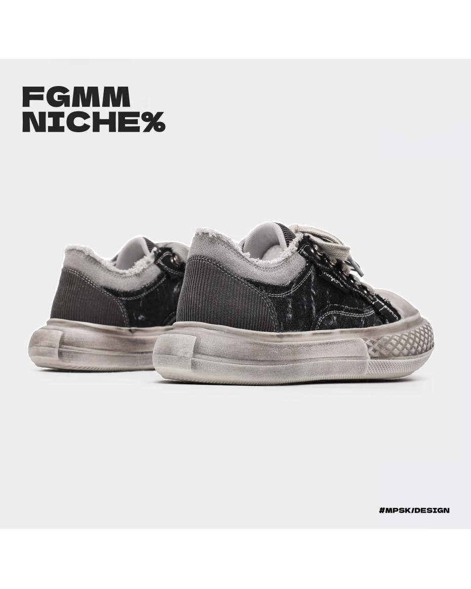 Unisex Everyday Canvas