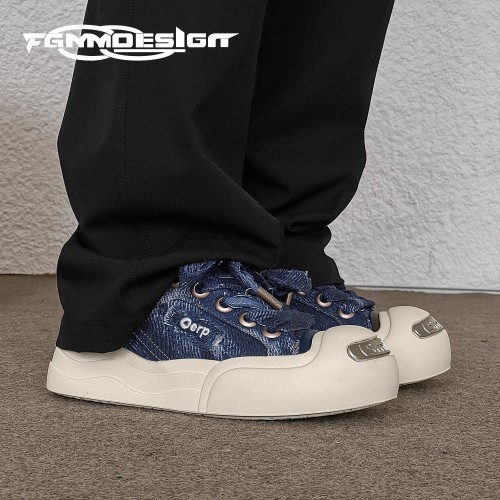 Trendy Two-Tone Canvas