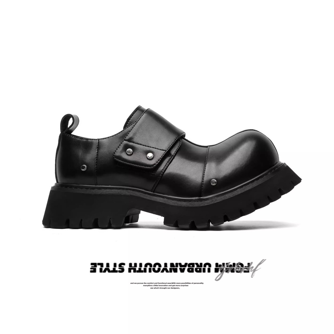 Minimalist Plain-Toe Derby