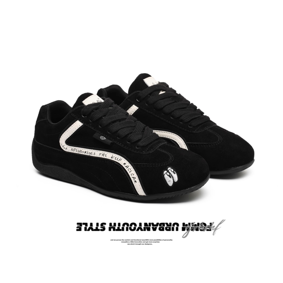 Breathable Mesh Sports Shoes