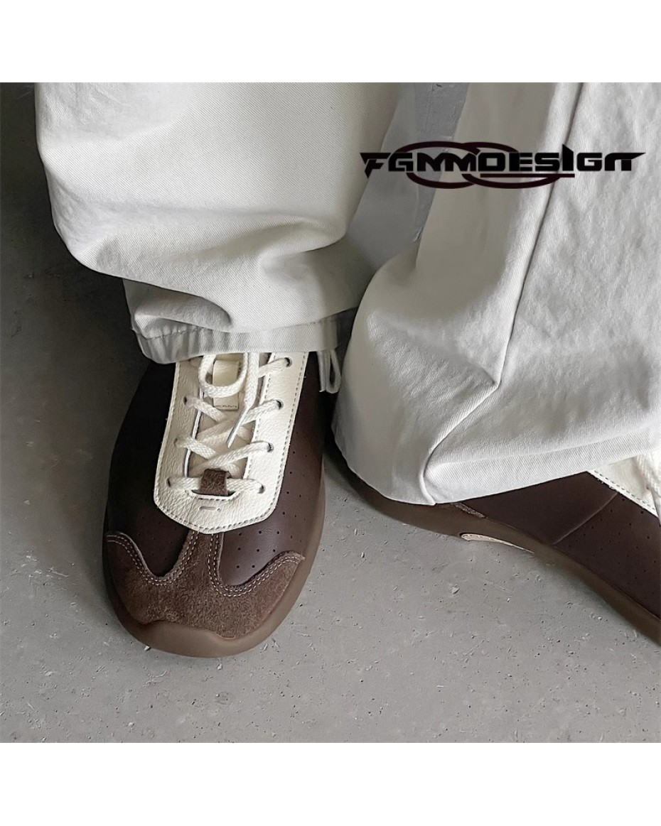 Wide-Fit Comfort Sports Shoes